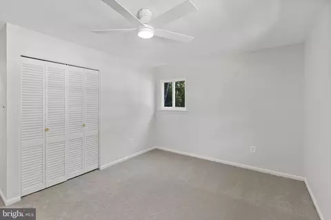 Bedroom - 6117 Harmon Pl, Springfield, VA 22152 photo 8 of 12