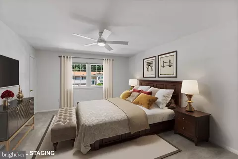 Bedroom - 6117 Harmon Pl, Springfield, VA 22152 photo 1 of 12