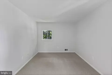 Bedroom - 6117 Harmon Pl, Springfield, VA 22152 photo 12 of 12
