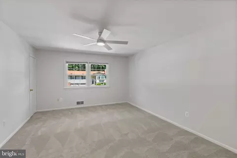 Bedroom - 6117 Harmon Pl, Springfield, VA 22152 photo 2 of 12