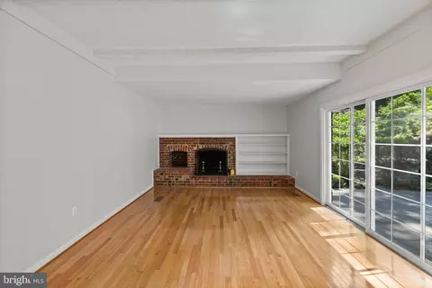 Living - 6117 Harmon Pl, Springfield, VA 22152 photo 5 of 9