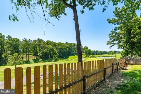Exterior - 7905 Jansen Ct, Springfield, VA 22152 photo 8 of 18