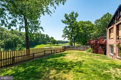 Exterior - 7905 Jansen Ct, Springfield, VA 22152 photo 7 of 18