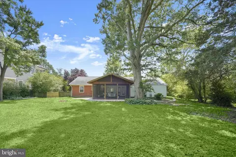 Exterior - 7422 Axton St, Springfield, VA 22151 photo 8 of 8