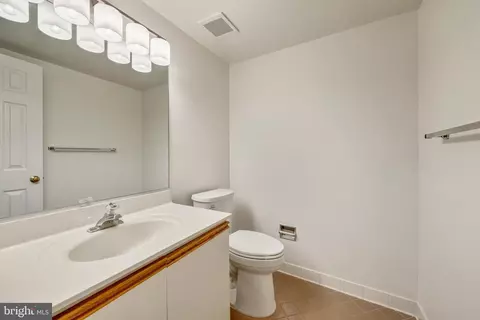 Bath - 7216 Evans Mill Rd, Mclean, VA 22101 photo 5 of 5
