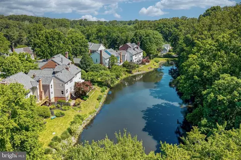 View/Area - 7216 Evans Mill Rd, Mclean, VA 22101 photo 7 of 8