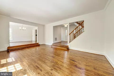 Living - 7216 Evans Mill Rd, Mclean, VA 22101 photo 2 of 6