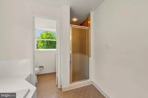 Bath - 7216 Evans Mill Rd, Mclean, VA 22101 photo 3 of 5