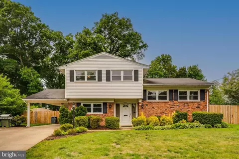 8406 Wagon Wheel Rd, Alexandria, VA 22309