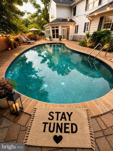 7115 Colgate Dr, Alexandria, VA 22307