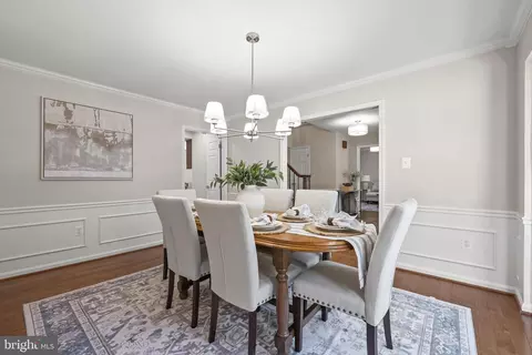 Dining - 9127 Scott St, Springfield, VA 22153 photo 7 of 9