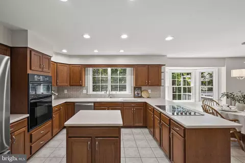 Kitchen - 9127 Scott St, Springfield, VA 22153 photo 6 of 15