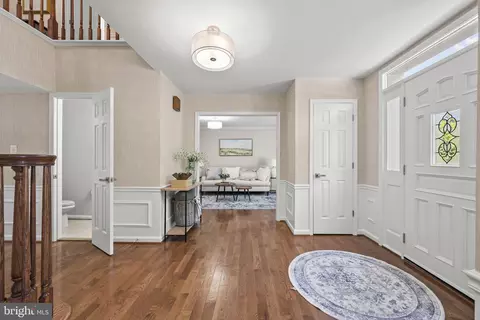 Entry Way - 9127 Scott St, Springfield, VA 22153 photo 4 of 11