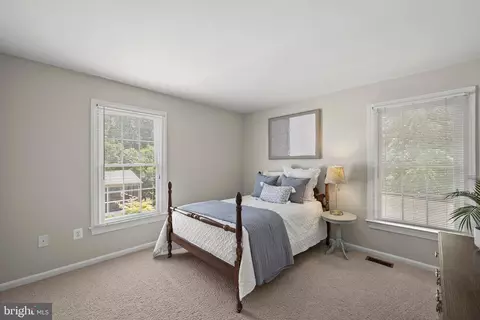 Bedroom - 9127 Scott St, Springfield, VA 22153 photo 11 of 14