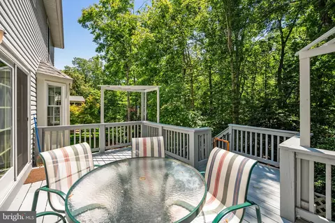 Exterior - 9127 Scott St, Springfield, VA 22153 photo 9 of 16