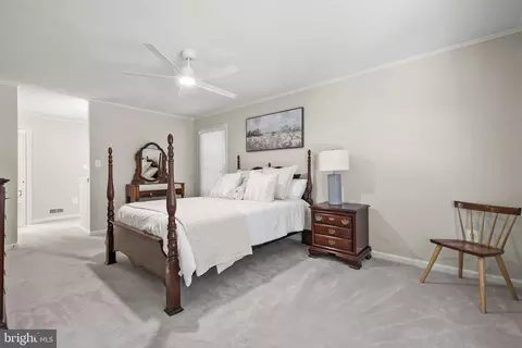 Bedroom - 9127 Scott St, Springfield, VA 22153 photo 6 of 14