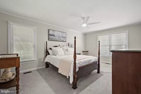 Bedroom - 9127 Scott St, Springfield, VA 22153 photo 1 of 14