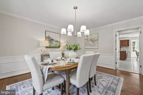 Dining - 9127 Scott St, Springfield, VA 22153 photo 6 of 9