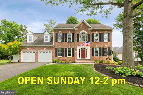 14444 N Slope St, Centreville, VA 20120