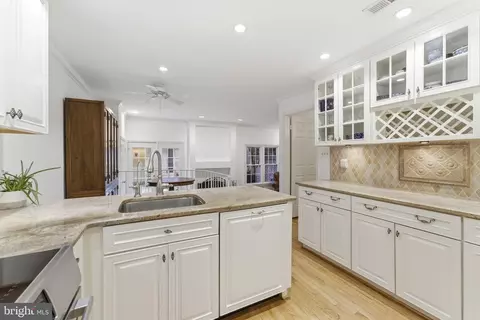 Kitchen - 6659 Madison Mclean Dr, Mclean, VA 22101 photo 2 of 5