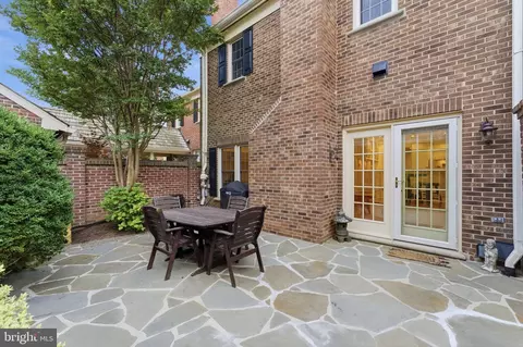 Exterior - 6659 Madison Mclean Dr, Mclean, VA 22101 photo 3 of 6