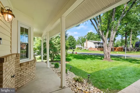 Exterior - 8906 Tailcoat Ct, Springfield, VA 22153 photo 5 of 13