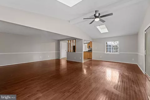 7613 Springfield Hills Dr, Springfield, VA 22153 photo 11