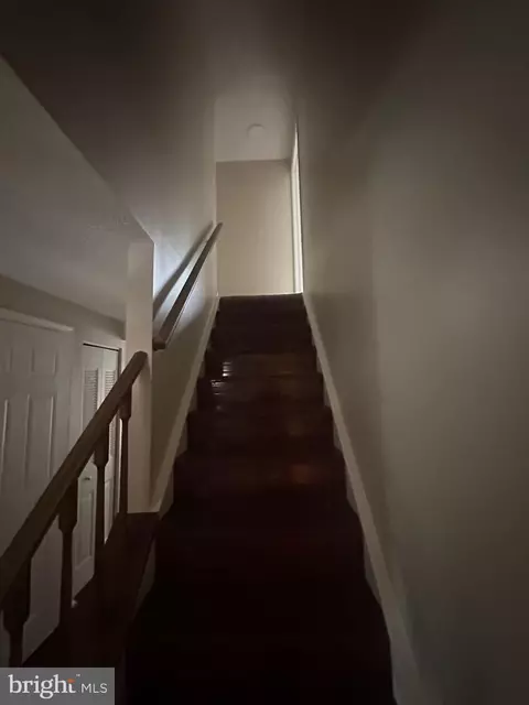 Entry Way - 7613 Springfield Hills Dr, Springfield, VA 22153 photo 1 of 4