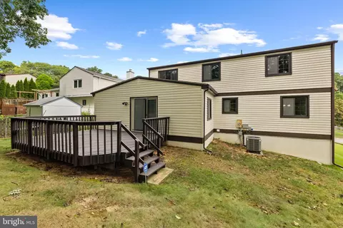 7613 Springfield Hills Dr, Springfield, VA 22153 photo 34