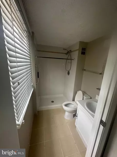 Bath - 7613 Springfield Hills Dr, Springfield, VA 22153 photo 1 of 1