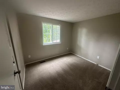 Bedroom - 7613 Springfield Hills Dr, Springfield, VA 22153 photo 2 of 5