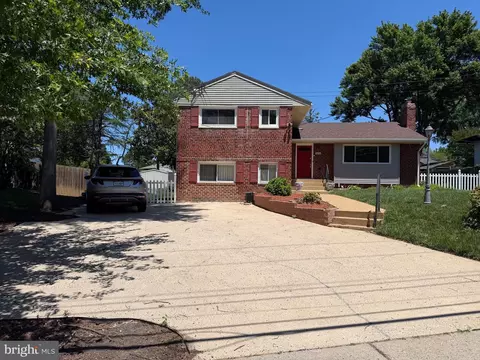 3808 Franconia Rd, Alexandria, VA 22310