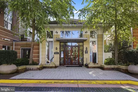 9480 Virginia Center Blvd #424, Vienna, VA 22181
