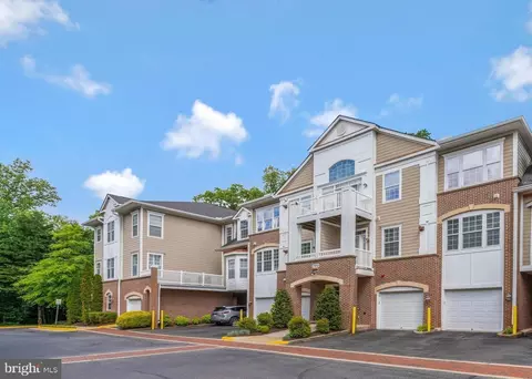 7880 Rolling Woods Ct #2103, Springfield, VA 22152