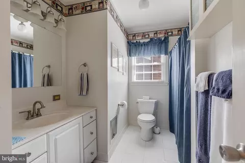 Bath - 6006 Merryvale Ct, Springfield, VA 22152 photo 1 of 3