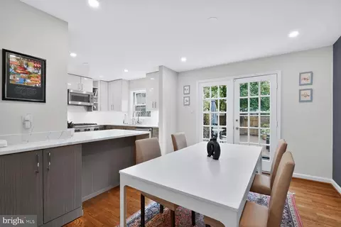 Dining - 7024 Alicent Pl, Mclean, VA 22101 photo 2 of 3