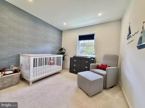 Bedroom - 7024 Alicent Pl, Mclean, VA 22101 photo 6 of 11