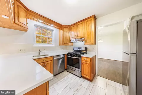 Kitchen - 6800 Quebec Ct, Springfield, VA 22152 photo 1 of 3