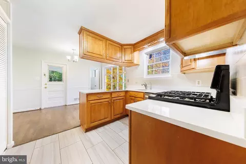 Kitchen - 6800 Quebec Ct, Springfield, VA 22152 photo 3 of 3