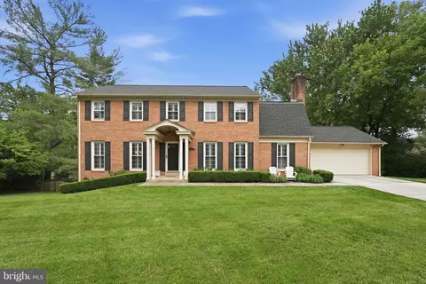 1451 Trombone Ct, Vienna, VA 22182