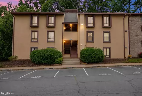 11650 Stoneview Sq #90/22C, Reston, VA 20191