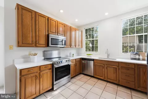 Kitchen - 7506 Irene Ct, Springfield, VA 22153 photo 3 of 6