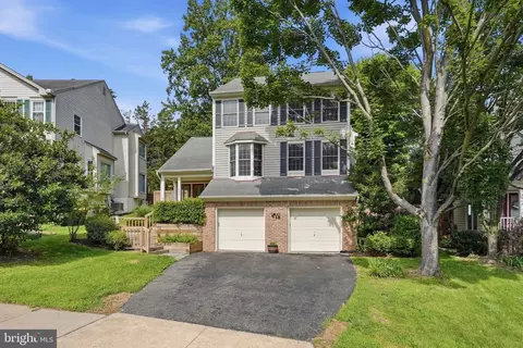 Exterior - 7506 Irene Ct, Springfield, VA 22153 photo 7 of 9