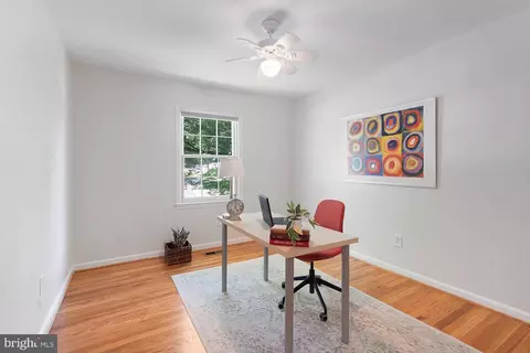 Other - 9501 Wallingford Dr, Burke, VA 22015 photo 5 of 7