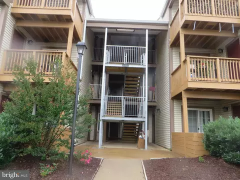 6906 Victoria Dr #K, Alexandria, VA 22310