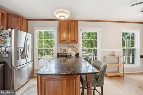 Kitchen - 7601 Cervantes Ct, Springfield, VA 22153 photo 3 of 6