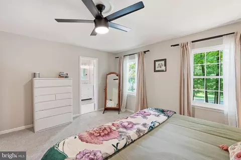 Bedroom - 7601 Cervantes Ct, Springfield, VA 22153 photo 4 of 7