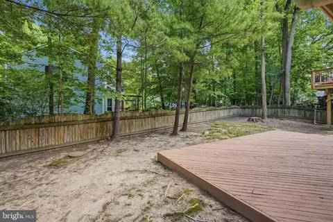 Exterior - 7601 Cervantes Ct, Springfield, VA 22153 photo 4 of 7