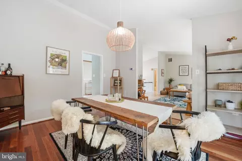Dining - 7601 Cervantes Ct, Springfield, VA 22153 photo 3 of 3