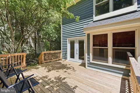 Exterior - 1609 Oak Spring Way, Reston, VA 20190 photo 3 of 5